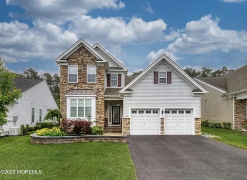 102 Ambermist Way