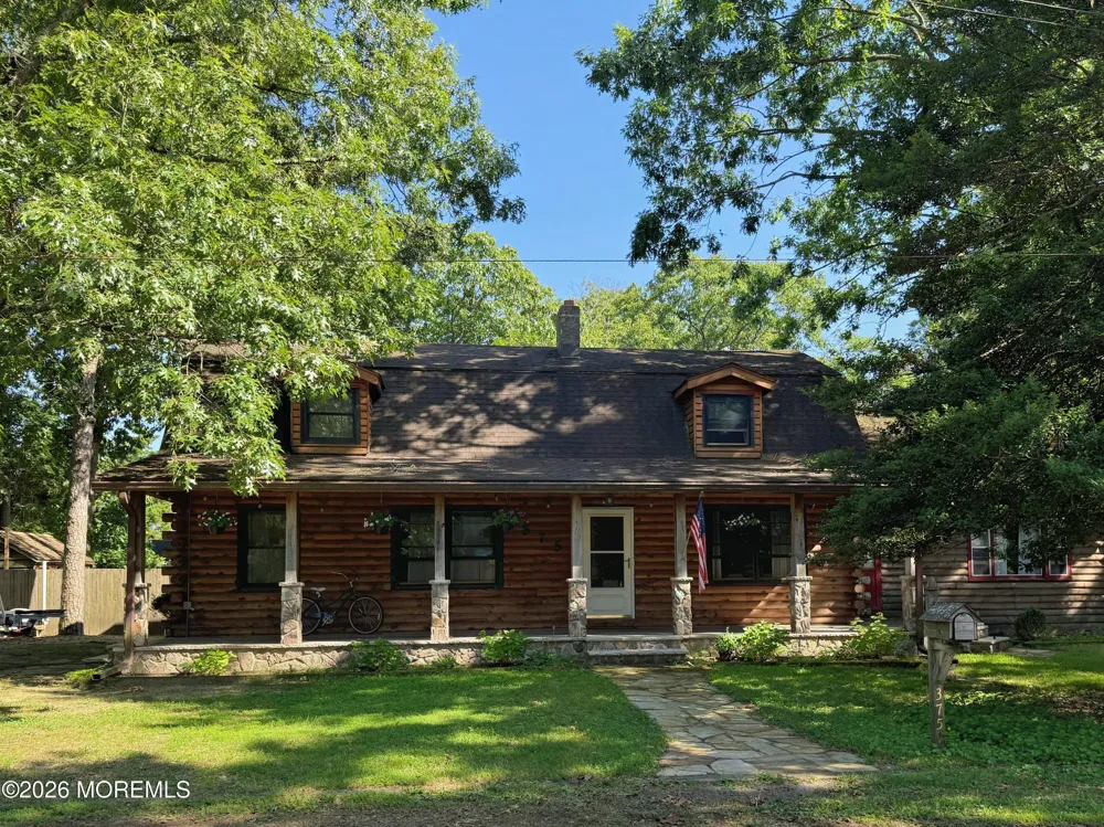 375 Arrowhead Drive Brick, NJ 08724