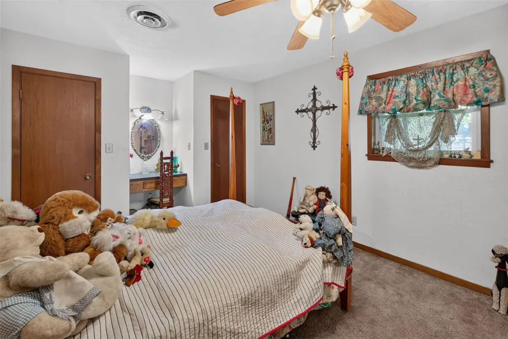 1228 Cook Road Winnie, TX 77665