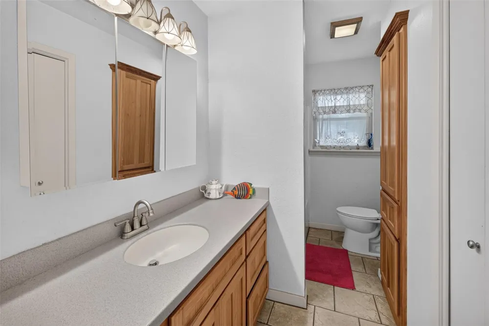1228 Cook Road Winnie, TX 77665