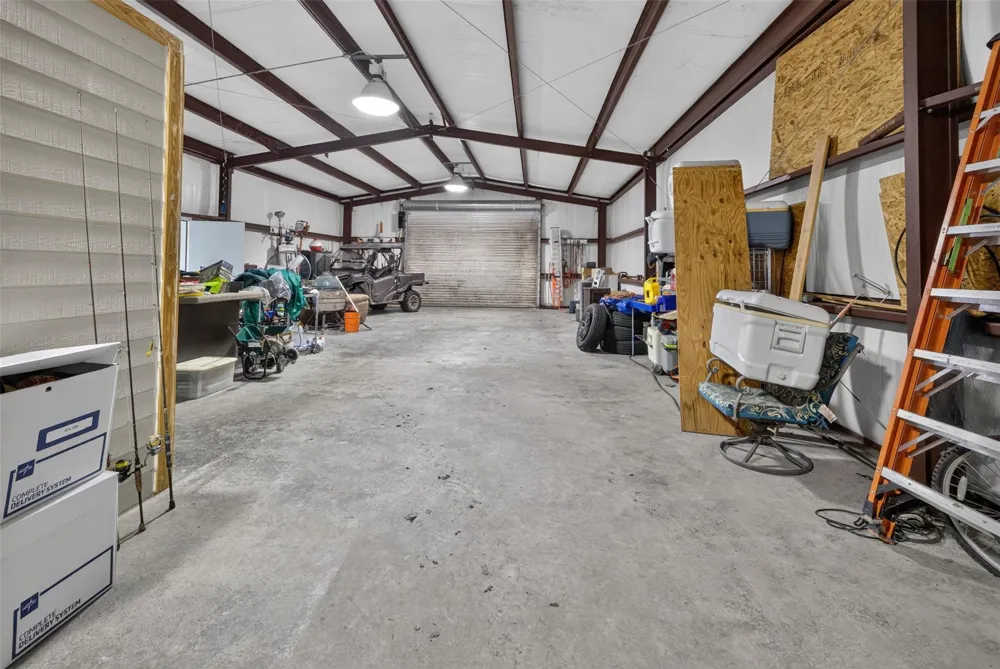 1228 Cook Road Winnie, TX 77665