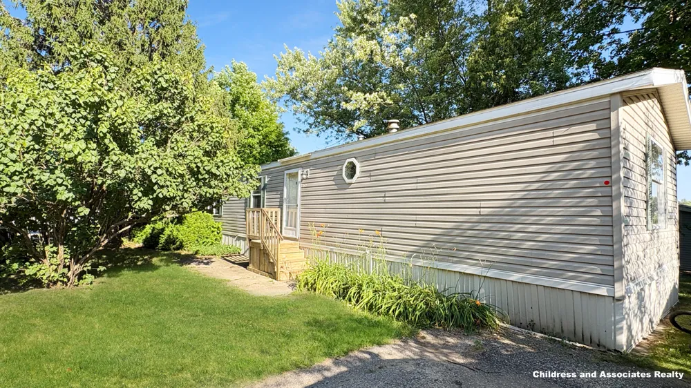 12851 Charles Drive Yankee Springs Township, MI 49348
