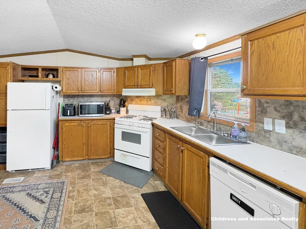12851 Charles Drive Yankee Springs Township, MI 49348