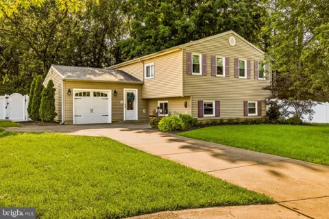 730 CHETWOOD COURT