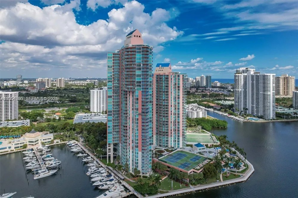 3370 NE 190TH ST #706 Aventura, FL 33180