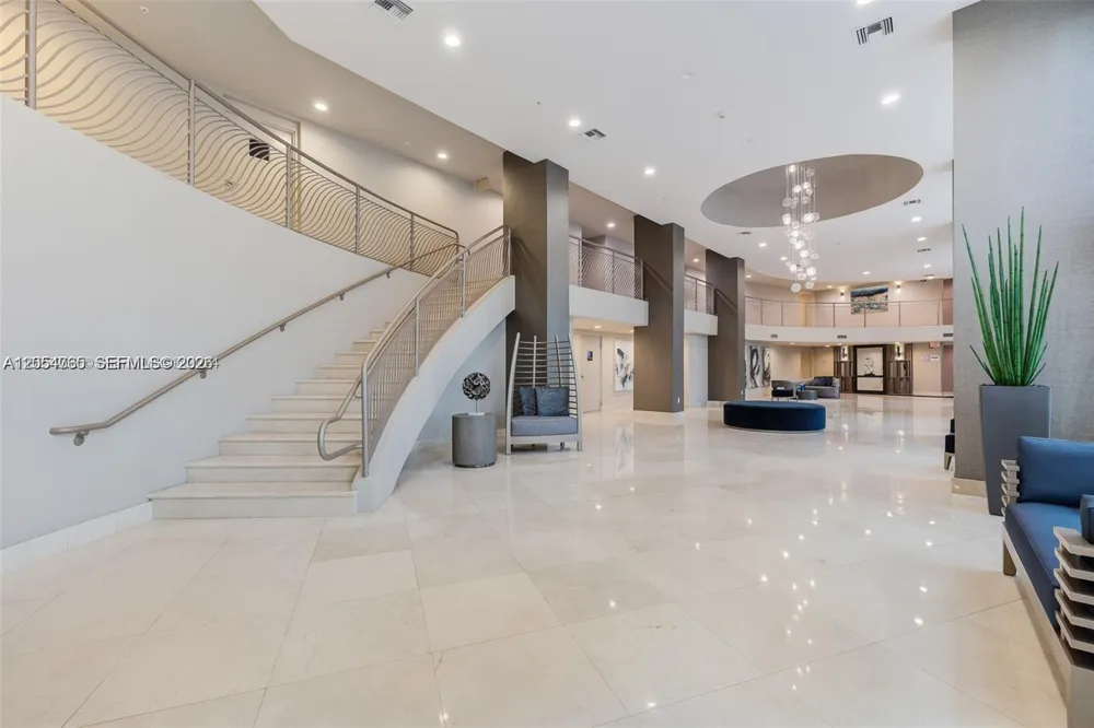 3370 NE 190TH ST #706 Aventura, FL 33180