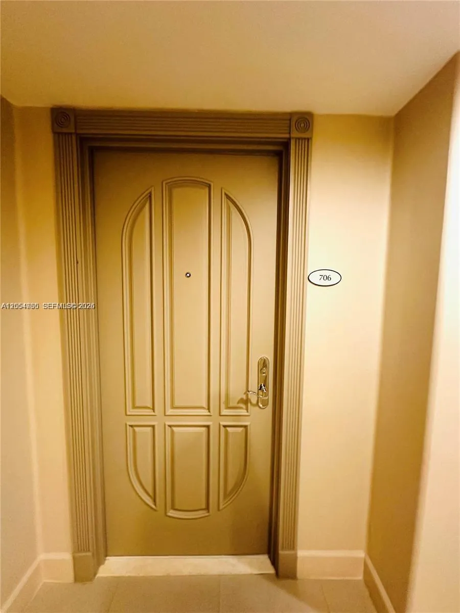 3370 NE 190TH ST #706 Aventura, FL 33180