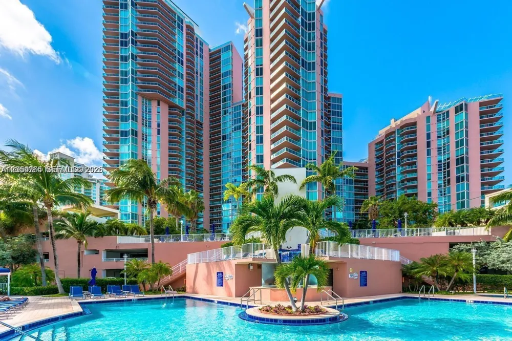 3370 NE 190TH ST #706 Aventura, FL 33180