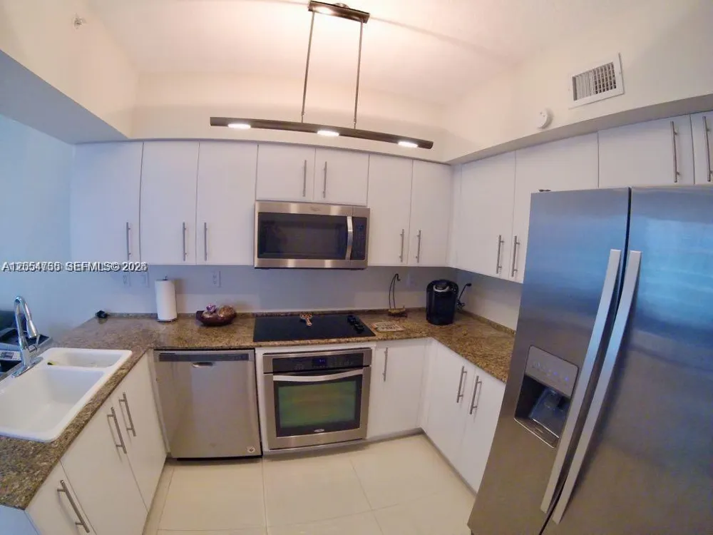 3370 NE 190TH ST #706 Aventura, FL 33180