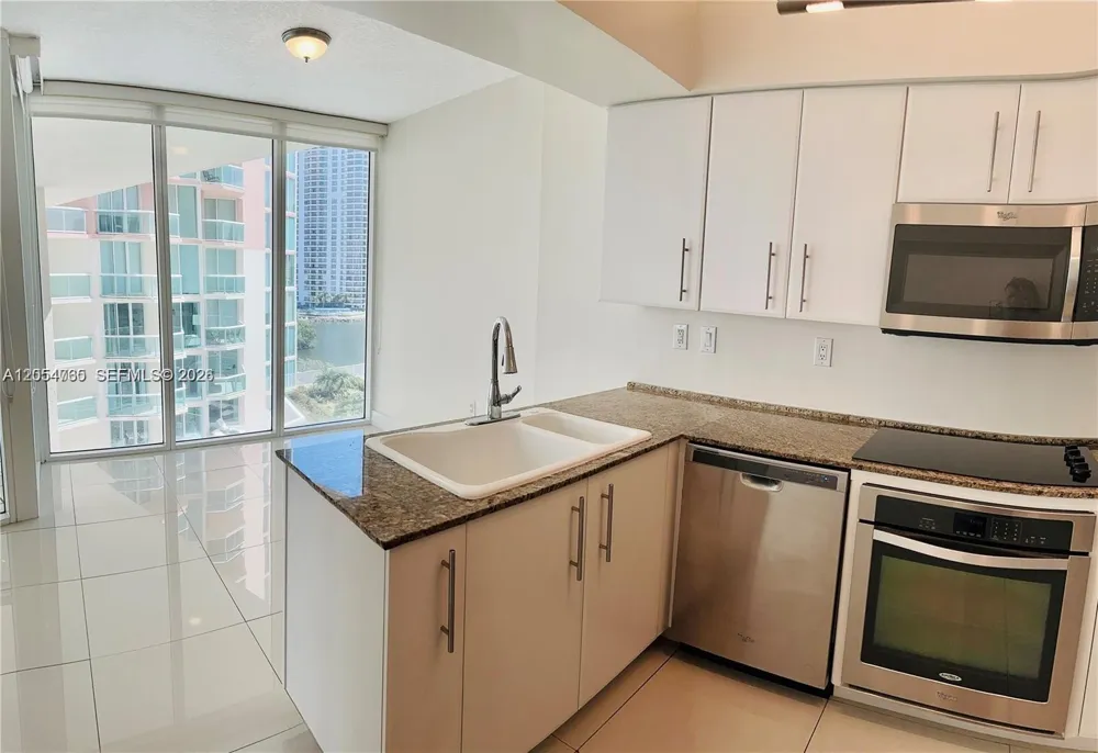 3370 NE 190TH ST #706 Aventura, FL 33180