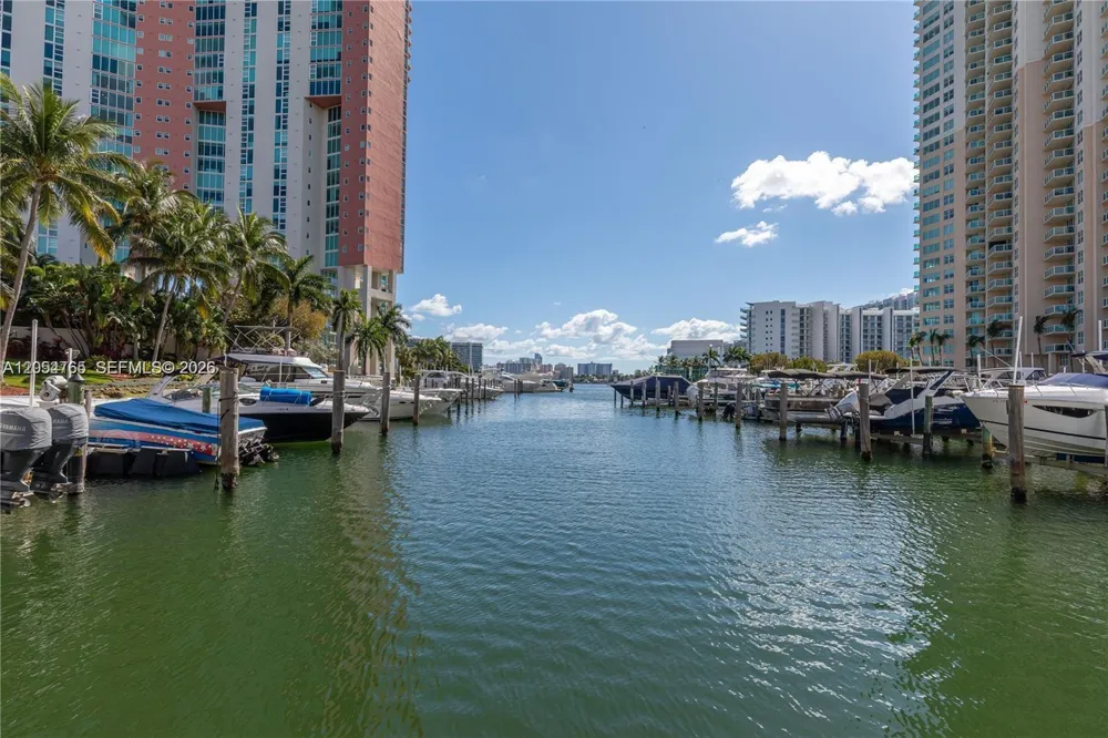 3370 NE 190TH ST #706 Aventura, FL 33180