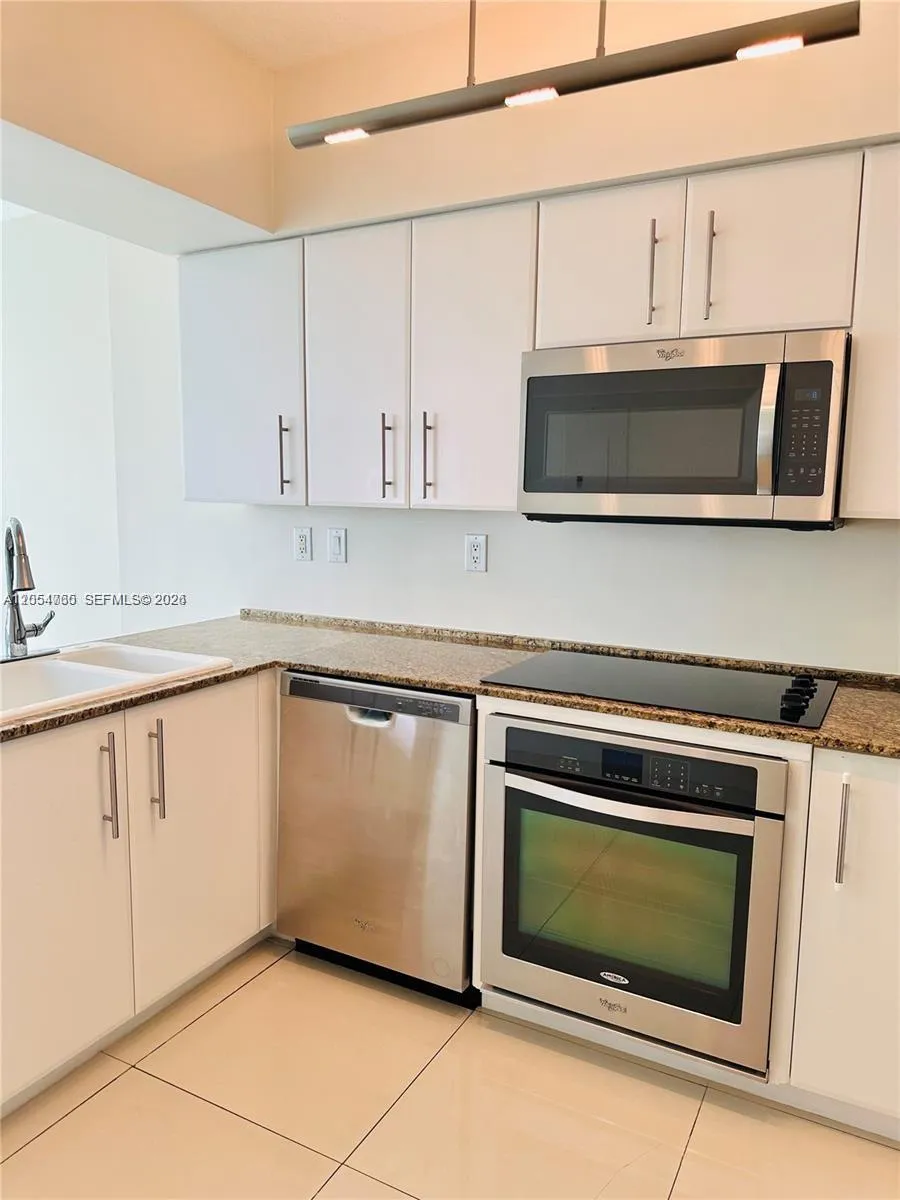 3370 NE 190TH ST #706 Aventura, FL 33180