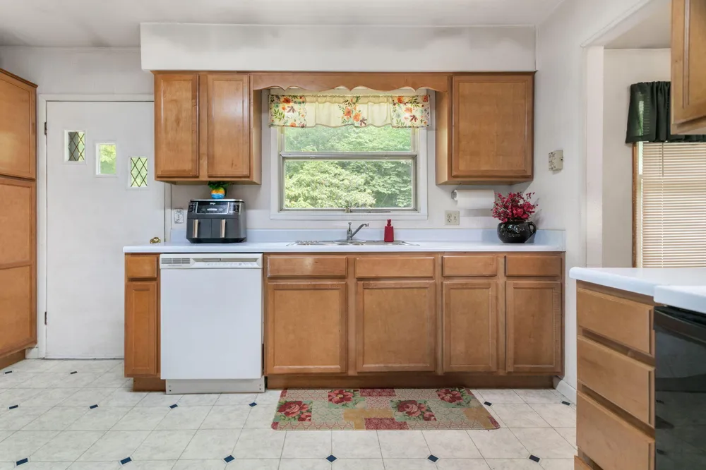 1619 E Bertrand Road Niles Township, MI 49120