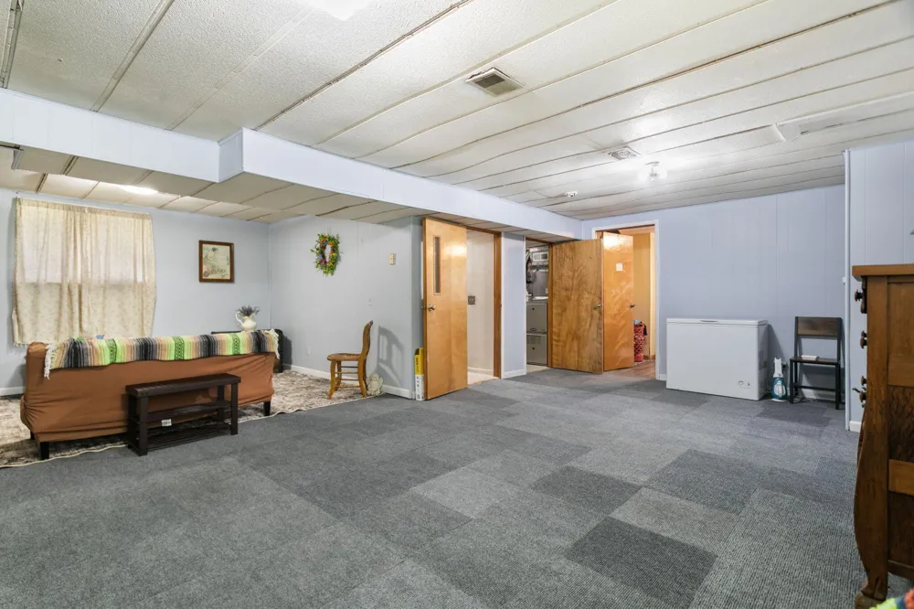 1619 E Bertrand Road Niles Township, MI 49120