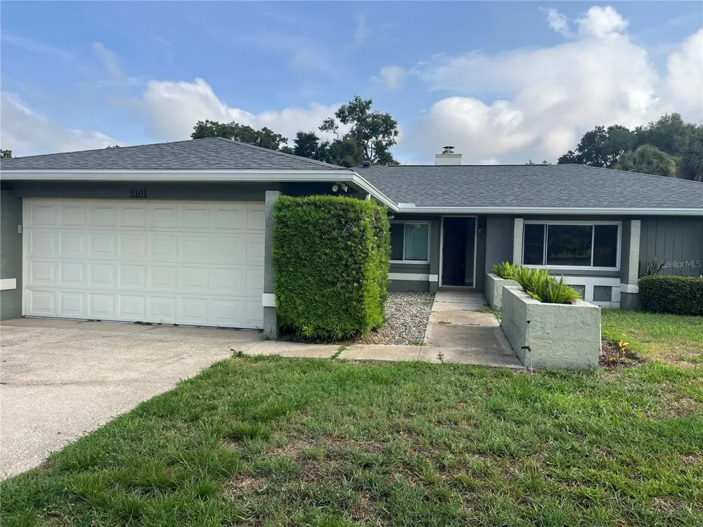 3101 VILLAGE LANE Mount Dora, FL 32757