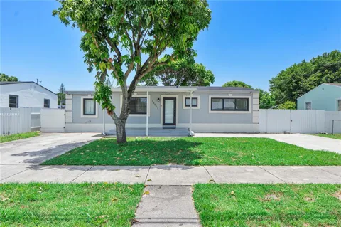 16011 NW 40TH COURT