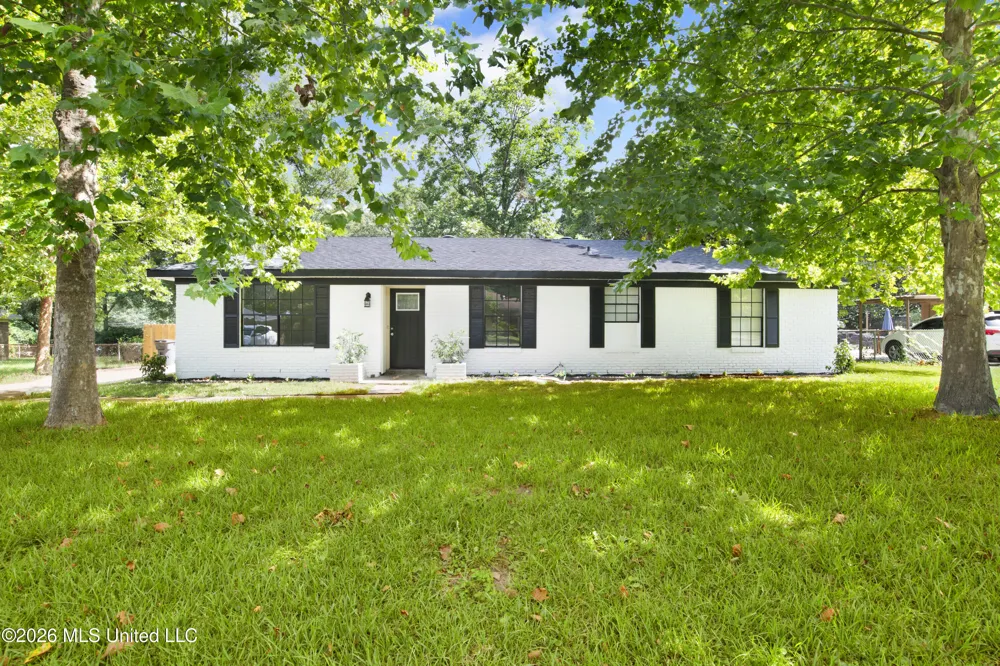 5921 Camp Halls Mill Road Mobile, AL 36619