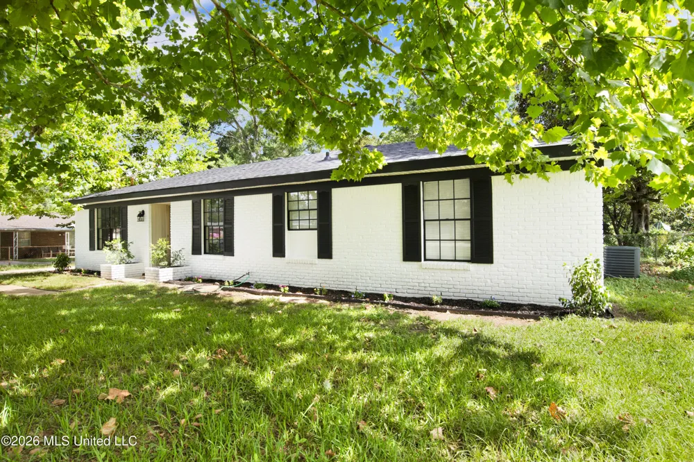 5921 Camp Halls Mill Road Mobile, AL 36619