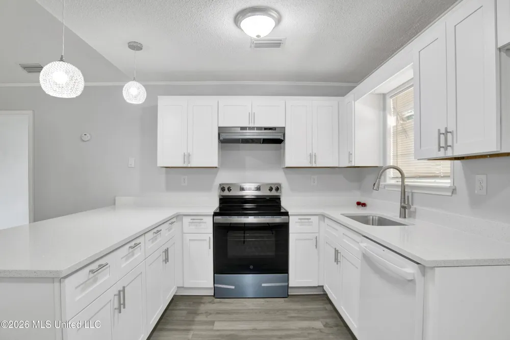 5921 Camp Halls Mill Road Mobile, AL 36619