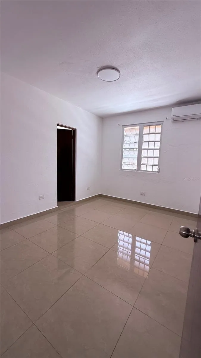 413 EDIFICIO GAITHER PLAZA APT. 3A San Juan, PR 00912