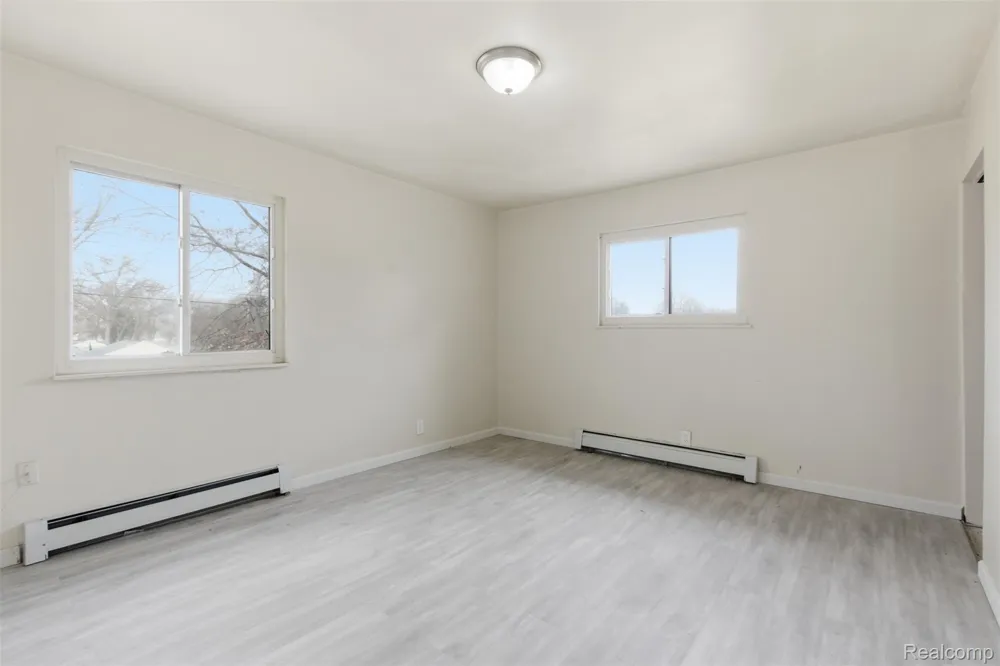 6011 Washington Street Romulus City, MI 48174