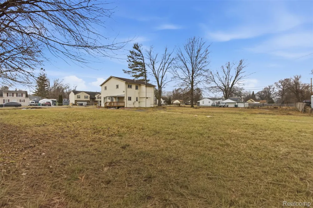 6011 Washington Street Romulus City, MI 48174