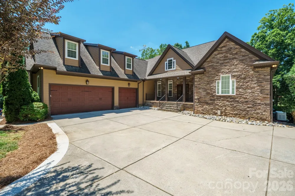 4412 Lake Forest Road Denver, NC 28037