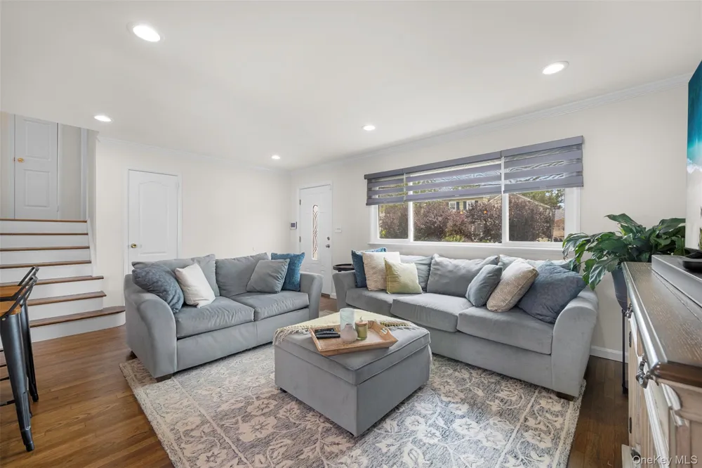 40 Martha Street Freeport, NY 11520