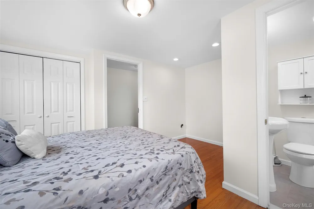 40 Martha Street Freeport, NY 11520