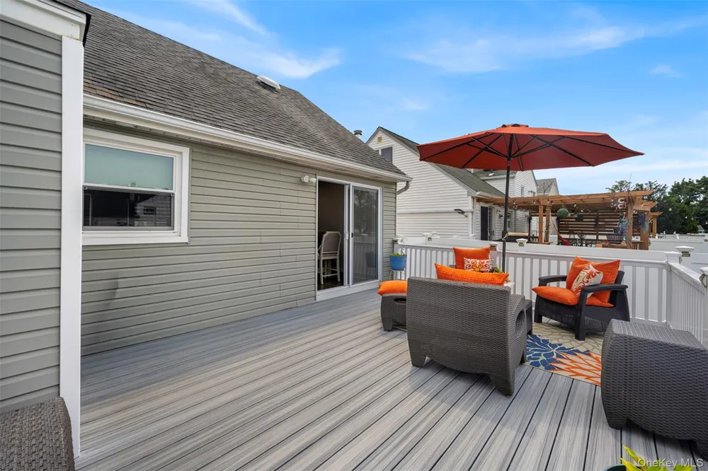 40 Martha Street Freeport, NY 11520