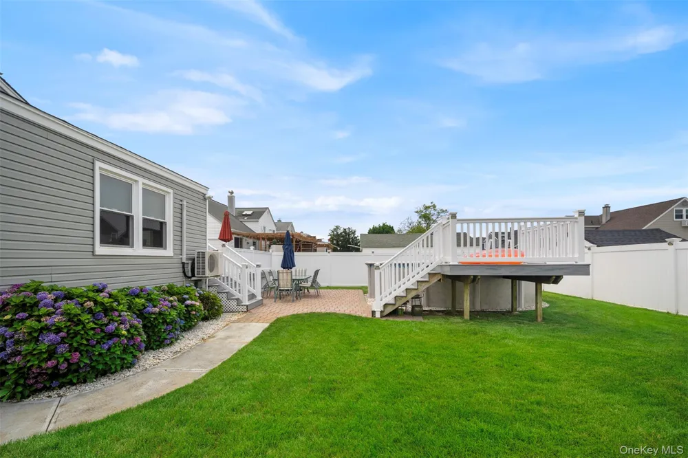 40 Martha Street Freeport, NY 11520