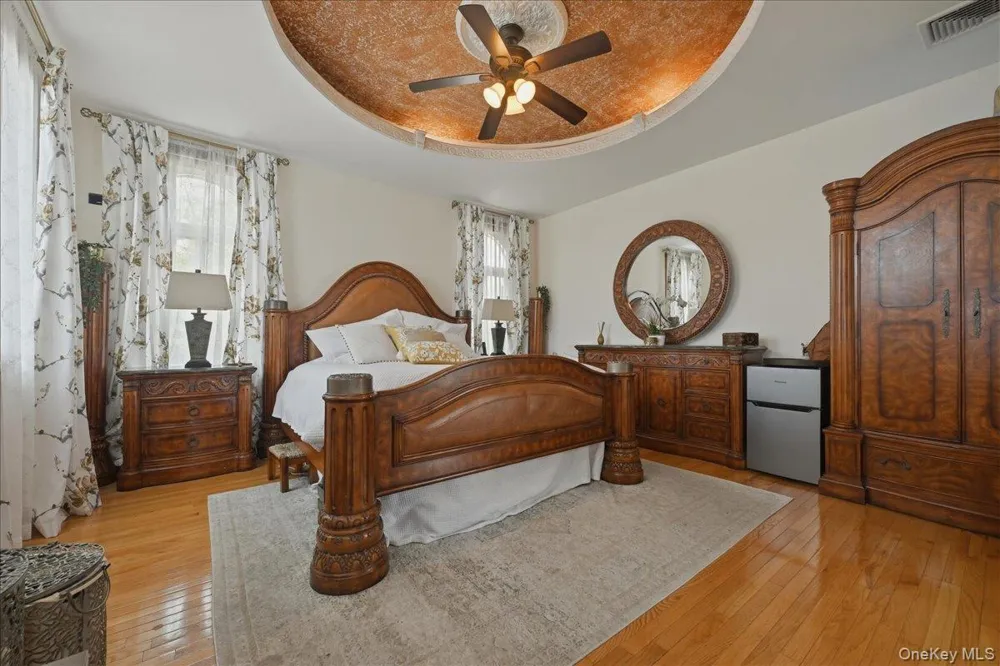 844 Park Lane North Woodmere, NY 11581