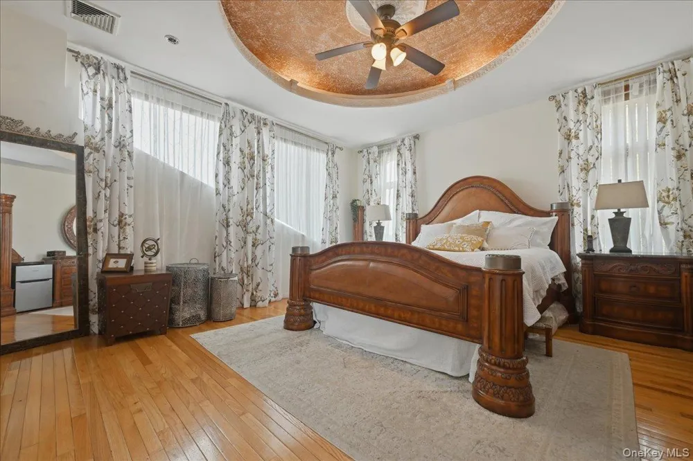 844 Park Lane North Woodmere, NY 11581
