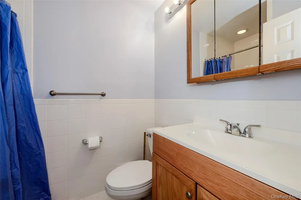 100 W Broadway #1E Long Beach, NY 11561
