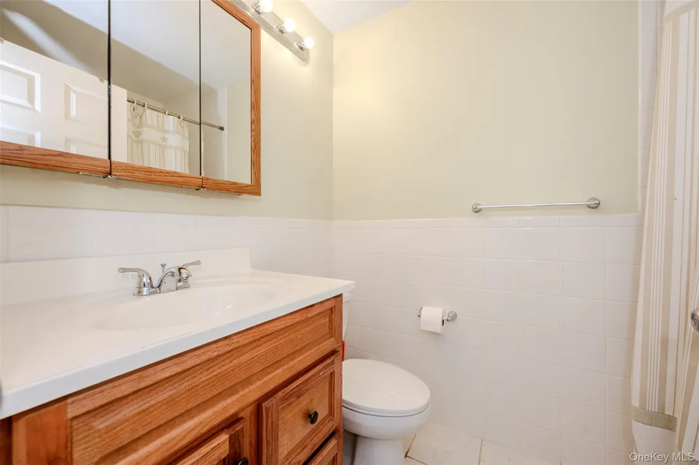 100 W Broadway #1E Long Beach, NY 11561