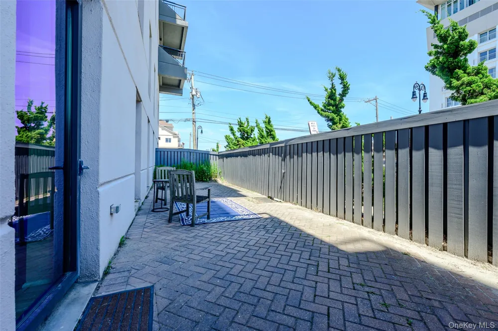 100 W Broadway #1E Long Beach, NY 11561