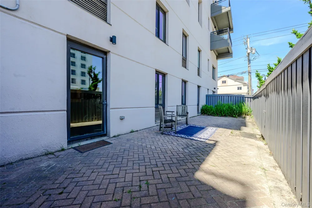 100 W Broadway #1E Long Beach, NY 11561