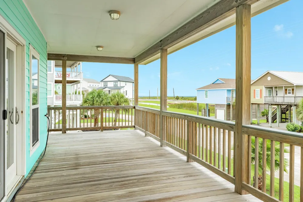 25126 Sausalito Drive Galveston, TX 77554
