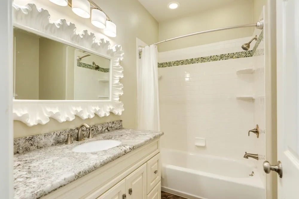 25126 Sausalito Drive Galveston, TX 77554