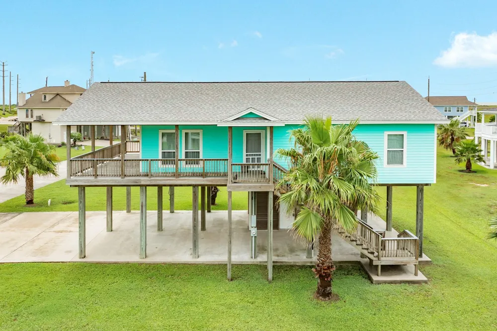25126 Sausalito Drive Galveston, TX 77554