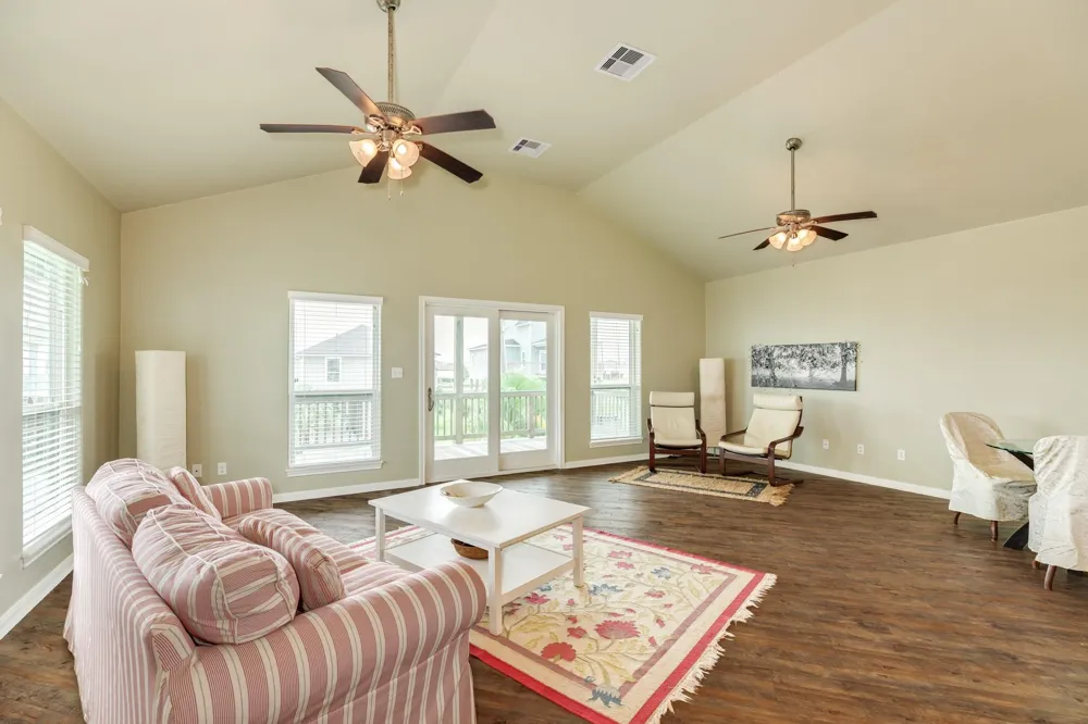 25126 Sausalito Drive Galveston, TX 77554