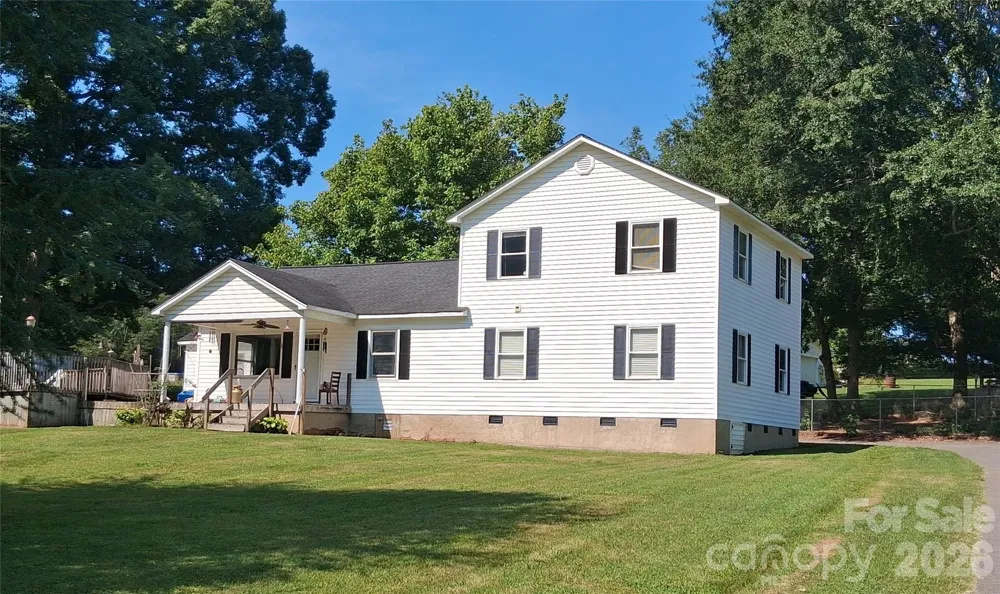 1261 Davis Road Lincolnton, NC 28092