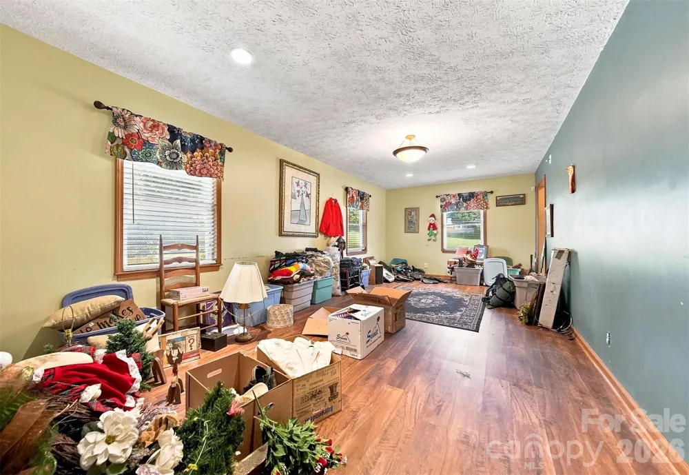 1261 Davis Road Lincolnton, NC 28092