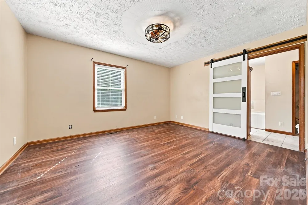 1261 Davis Road Lincolnton, NC 28092