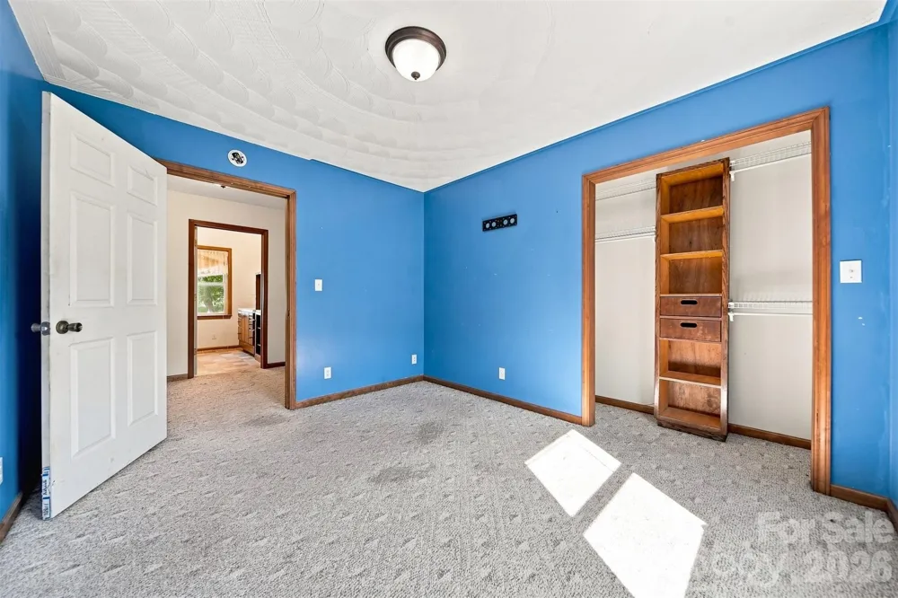1261 Davis Road Lincolnton, NC 28092