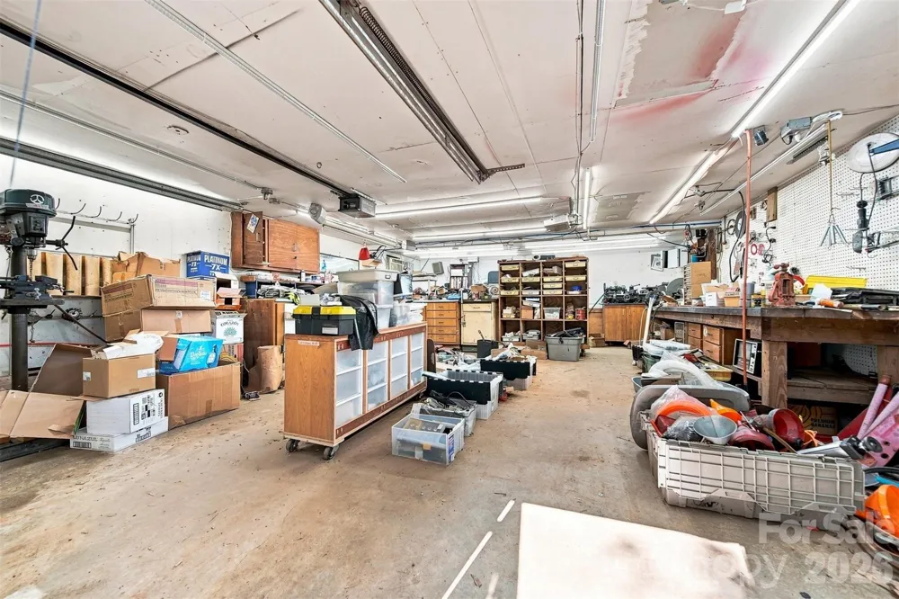 1261 Davis Road Lincolnton, NC 28092