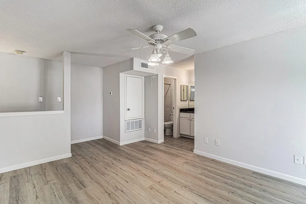 1900 Bay Area Boulevard #121 Houston, TX 77058