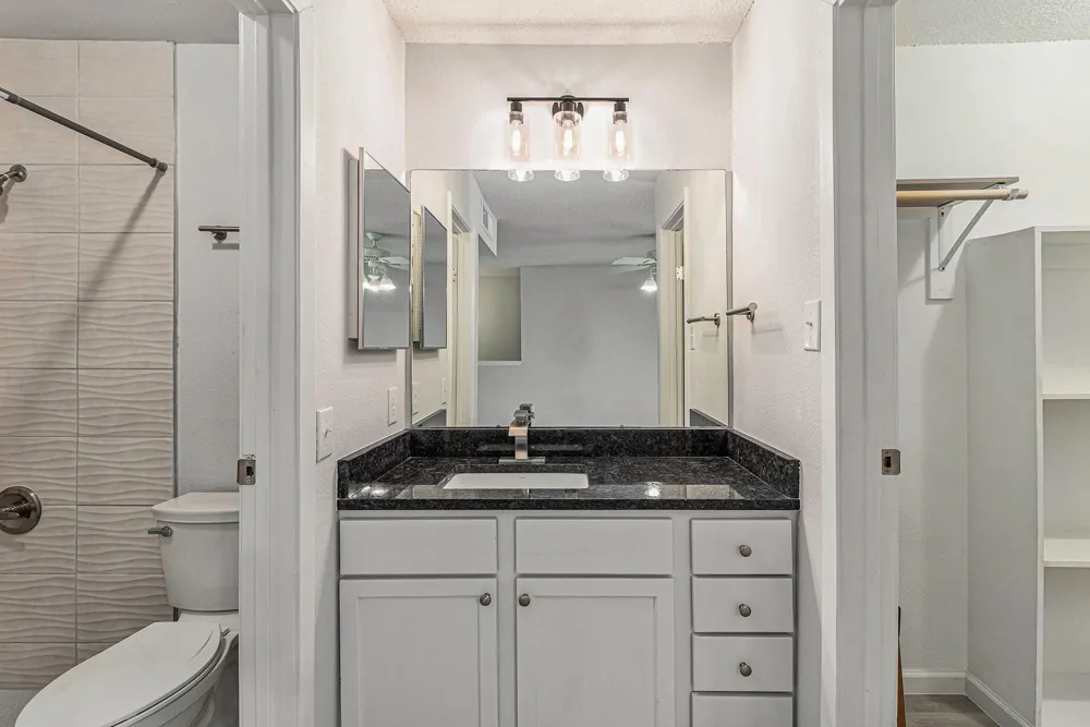 1900 Bay Area Boulevard #121 Houston, TX 77058