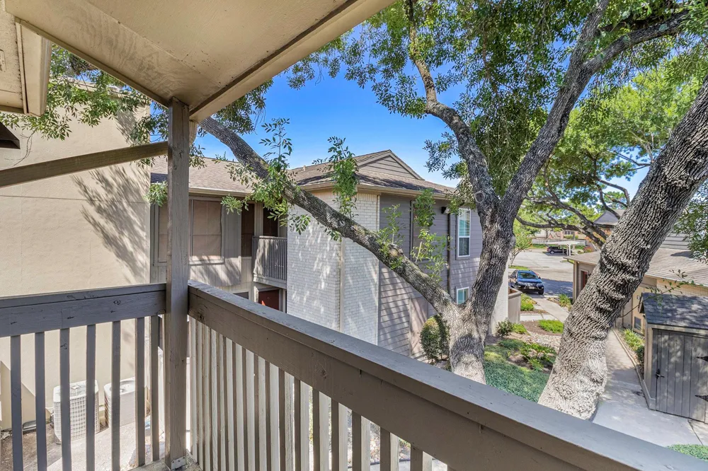 1900 Bay Area Boulevard #121 Houston, TX 77058