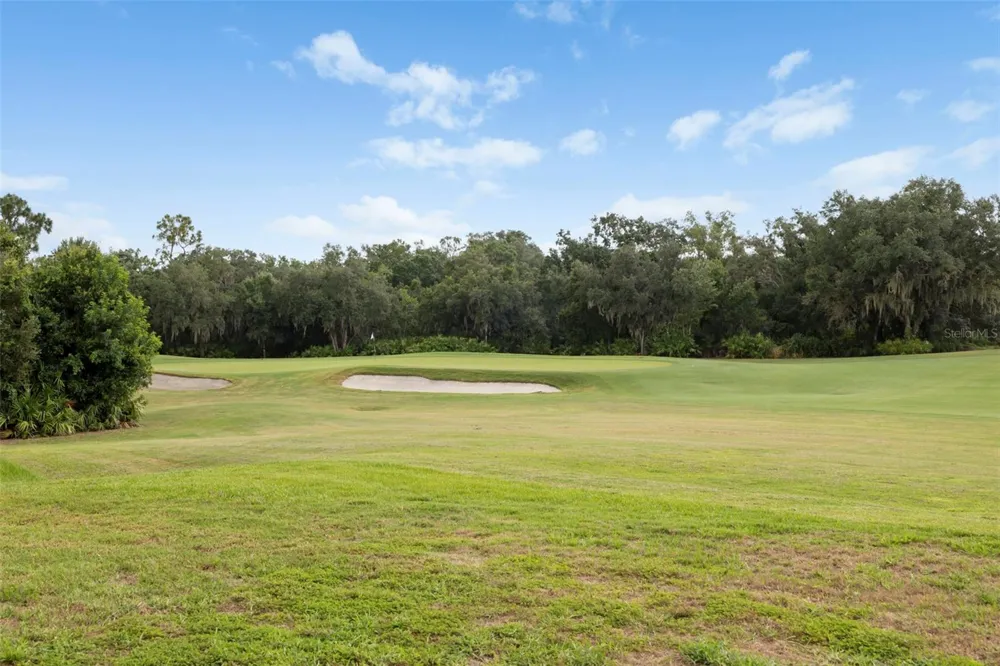 13828 MESSINA LOOP #102 Bradenton, FL 34211